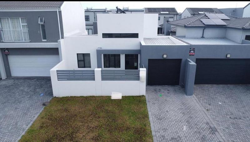 3 Bedroom Property for Sale in Sandown Western Cape